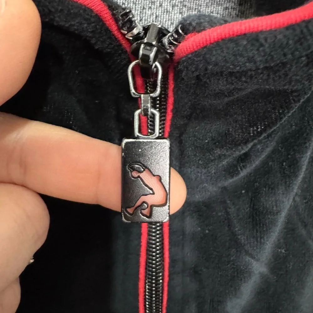 Y2K Shaq Black Red Velour Full-Zip Track Jacket M Baggy Athleisure‎ Nostalgic